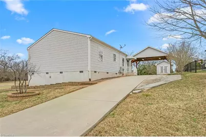 445 Key Street, Burlington, NC 27217 - Photo 5