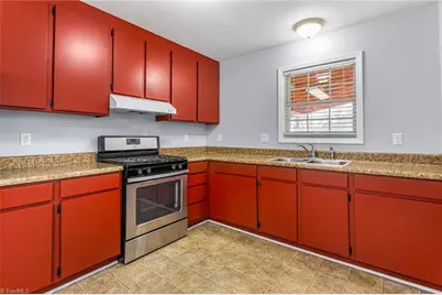 445 Key Street, Burlington, NC 27217 - Photo 11