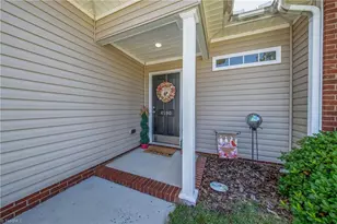 4590 River Gate Dr, Clemmons, NC 27012 - Photo 3