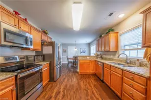 4590 River Gate Dr, Clemmons, NC 27012 - Photo 11