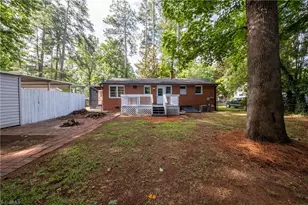 2512 Westmoreland Dr, Greensboro, NC 27408 - Photo 33