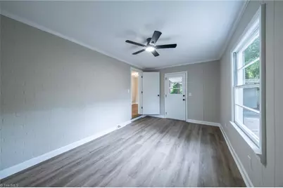 2512 Westmoreland Drive, Greensboro, NC 27408 - Photo 11
