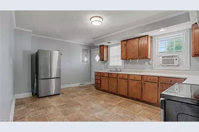 1500 W Academy Street, Madison, NC 27025 - Photo 9