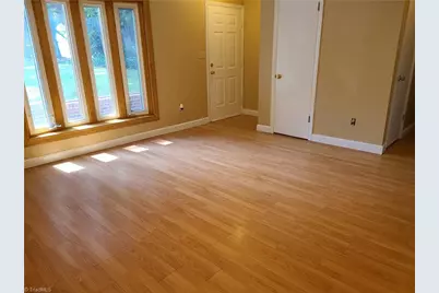 5516 Oak Summit Court, Winston-Salem, NC 27105 - Photo 3