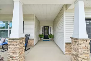 3451 Castlerock Dr, Burlington, NC 27215 - Photo 3