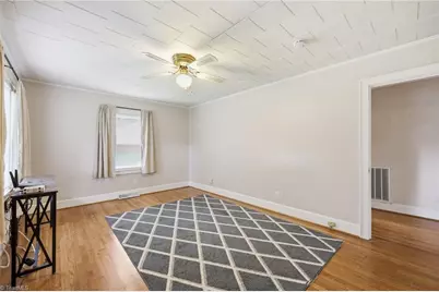 404 Glen Raven Road, Burlington, NC 27217 - Photo 5
