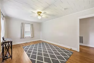 404 Glen Raven Rd, Burlington, NC 27217 - Photo 5