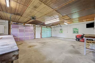 404 Glen Raven Rd, Burlington, NC 27217 - Photo 23