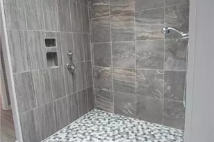 408 Colonial Dr, North Wilkesboro, NC 28659 - Photo 17