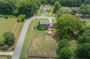 2150 Storm Canyon Rd, Winston-Salem, NC 27106 - Photo 41