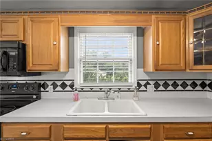 2150 Storm Canyon Rd, Winston-Salem, NC 27106 - Photo 19