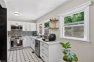 215 S Lindell Rd, Greensboro, NC 27403 - Photo 17