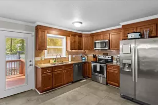 7191 Smokerise Ln, Kernersville, NC 27284 - Photo 11