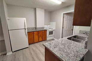 1001 Lane St, Reidsville, NC 27320 - Photo 7