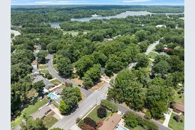 1001 Oakview Road, High Point, NC 27265 - Photo 9