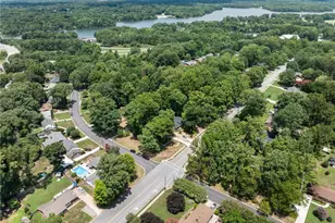1001 Oakview Rd, High Point, NC 27265 - Photo 9