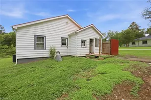 801 Whitsett Ave, Gibsonville, NC 27249 - Photo 21