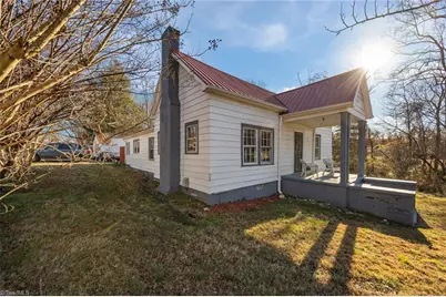 801 Whitsett Avenue, Gibsonville, NC 27249 - Photo 1