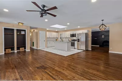 1090 Shalimar Drive, Winston-Salem, NC 27127 - Photo 5