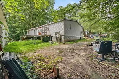 1040 Kelly Drive, Pine Hall, NC 27042 - Photo 15