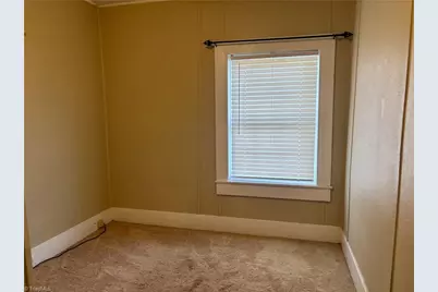 2412 Hubbard Street, Greensboro, NC 27405 - Photo 17