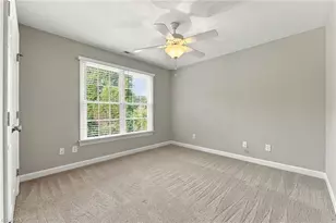 5703 Blue Heron Dr, Greensboro, NC 27455 - Photo 23