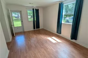 135 Redbud Rd, Eden, NC 27288 - Photo 5