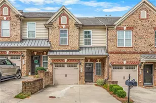 1025 Richmond Park Dr, Winston-Salem, NC 27103 - Photo 1