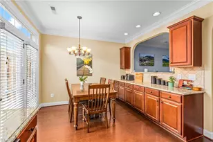 1025 Richmond Park Dr, Winston-Salem, NC 27103 - Photo 9