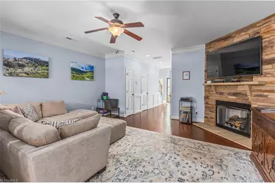 1025 Richmond Park Drive, Winston-Salem, NC 27103 - Photo 5