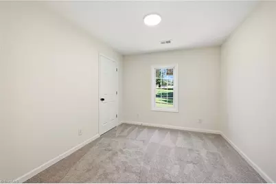 910 Dixie Street, Lexington, NC 27292 - Photo 7