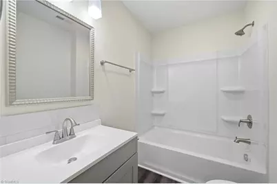 910 Dixie Street, Lexington, NC 27292 - Photo 11