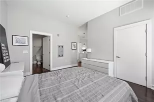 810 4th St, Winston-Salem, NC 27101 - Photo 15