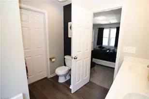 1156 Waterlyn Dr, Greensboro, NC 27405 - Photo 19