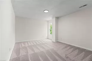 2215 Bradford Glen Cir, Winston-Salem, NC 27107 - Photo 17