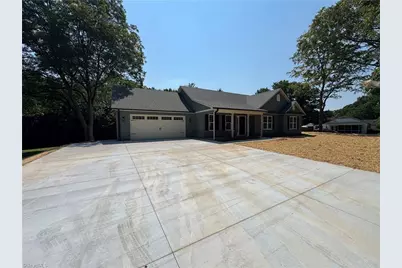212 River Street, East Bend, NC 27018 - Photo 9