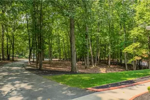 348 Westminster Ct, Asheboro, NC 27205 - Photo 5