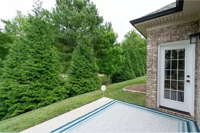120 Park Place, King, NC 27021 - Photo 5