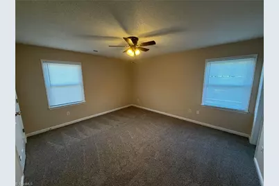404 Mount Olive Drive, Greensboro, NC 27406 - Photo 9