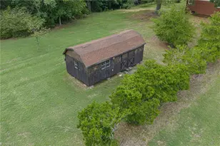 1401 Walnut St, Reidsville, NC 27320 - Photo 11