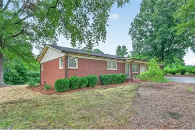 1401 Walnut Street, Reidsville, NC 27320 - Photo 7