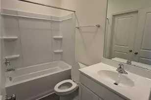 3422 Royal Highland Dr, Winston-Salem, NC 27701 - Photo 7