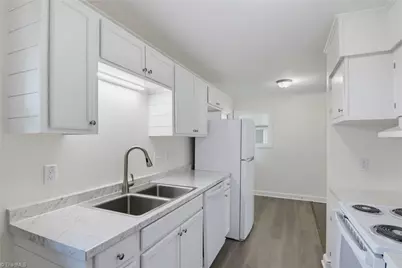 901 W Main Street, Mayodan, NC 27027 - Photo 15