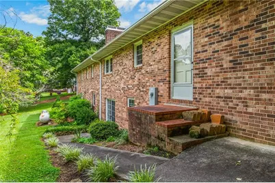 107 Hickory Street, Boonville, NC 27011 - Photo 19
