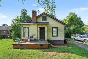 2312 Moran St, Burlington, NC 27215 - Photo 1