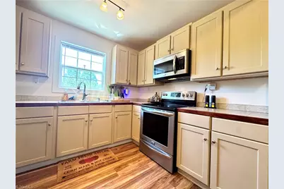 243 Hunter Ridge Lane, Ararat, NC 27007 - Photo 13
