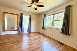243 Hunter Ridge Ln, Ararat, NC 27007 - Photo 17