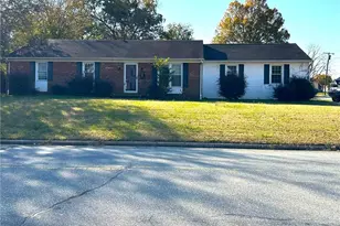201 E Harden St, Graham, NC 27253 - Photo 1