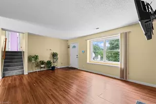 3 Woodlea Ridge Ct, Greensboro, NC 27406 - Photo 5