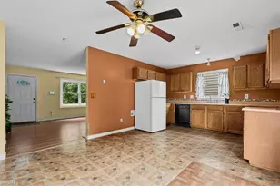 3 Woodlea Ridge Ct, Greensboro, NC 27406 - Photo 11